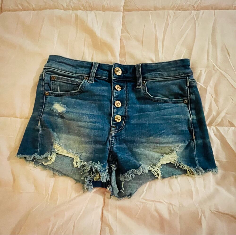 Women’s American Eagle Distressed Super Stretch Shorts Size 2